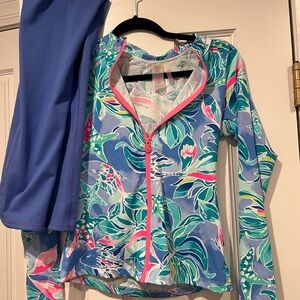 Lilly Pulitzer Multicolor Zip-Up with leggings , pristine
Condition
